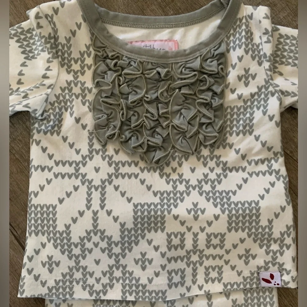 NWOT Sweet Honey Baby‎ Girl Fair Isle Ruffle Pajama Set 6M Two Piece Cozy
